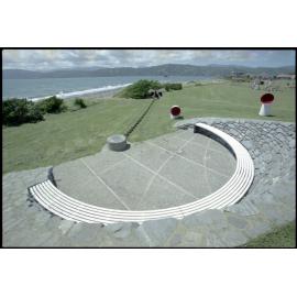 Monuments, Memorials, Wahine