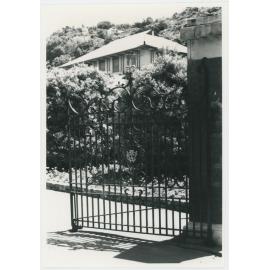 Gate, Botanical Gardens, Glenmore Street