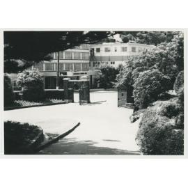 Main Gates, Botanical Gardens, Glenmore Street 