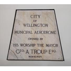Commemorative plaque unveiled at opening of the Wellington Municipal Aerodrome