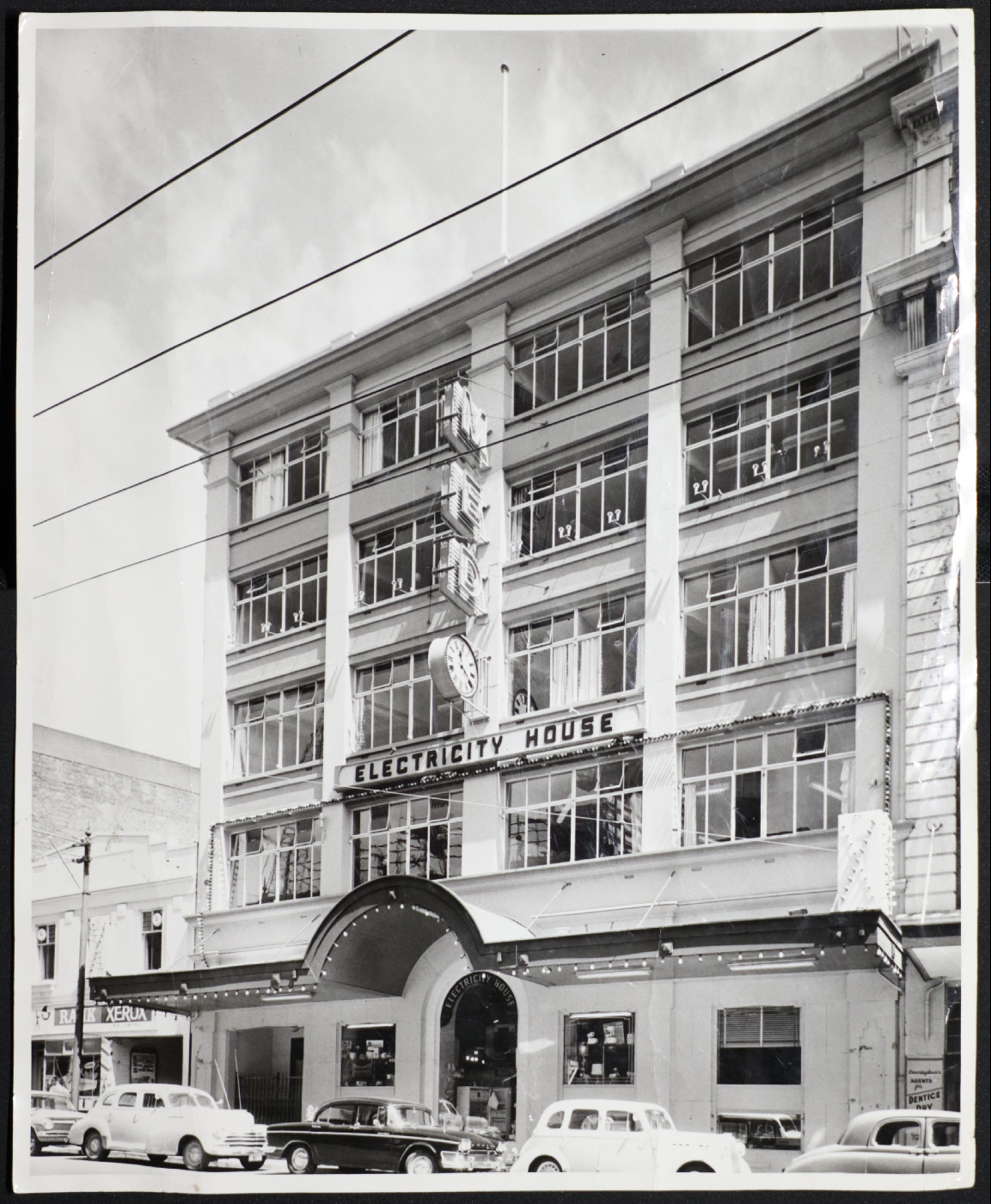 Citation
Wellington City Council Archives, 00592-323